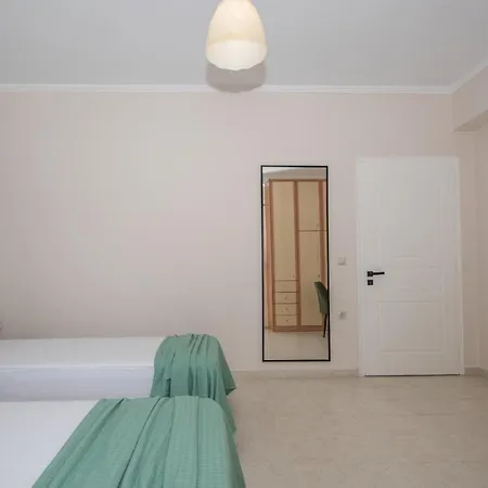 Aparthotel Kozanos & 3*